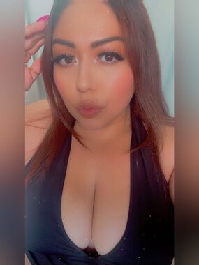Meet your Posher, Angelica